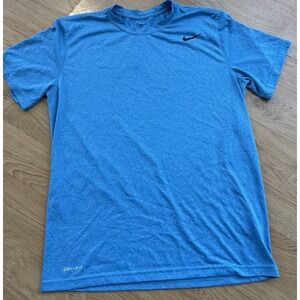 The Nike Tee Dri Fit Mens Size M Short Sleeve Crew Neck Blue Athletic Shirt